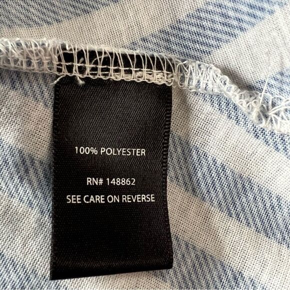 ‎Blue and White Striped High Neck Smocked Top - 00 - Picture 9 of 11